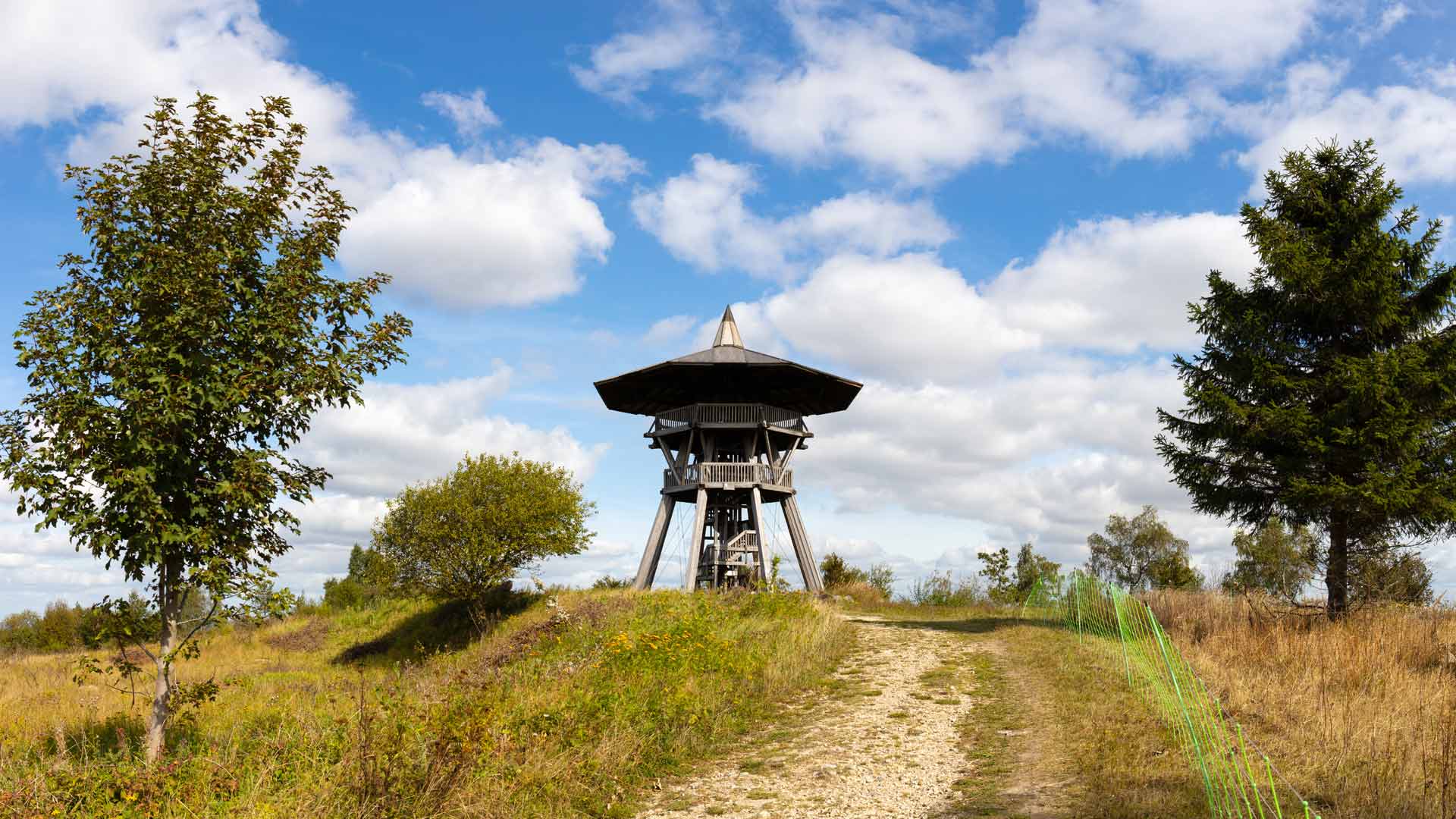 Uitkijktoren Eggeturm op de Velmerstot in het Eggegebergte © Shutterstock wewi-creative